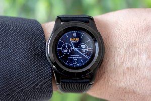 Comment choisir la meilleure montre connectée en 2025 ?