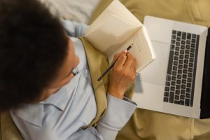 Formation Machine Learning gratuite : 12 semaines sur GitHub